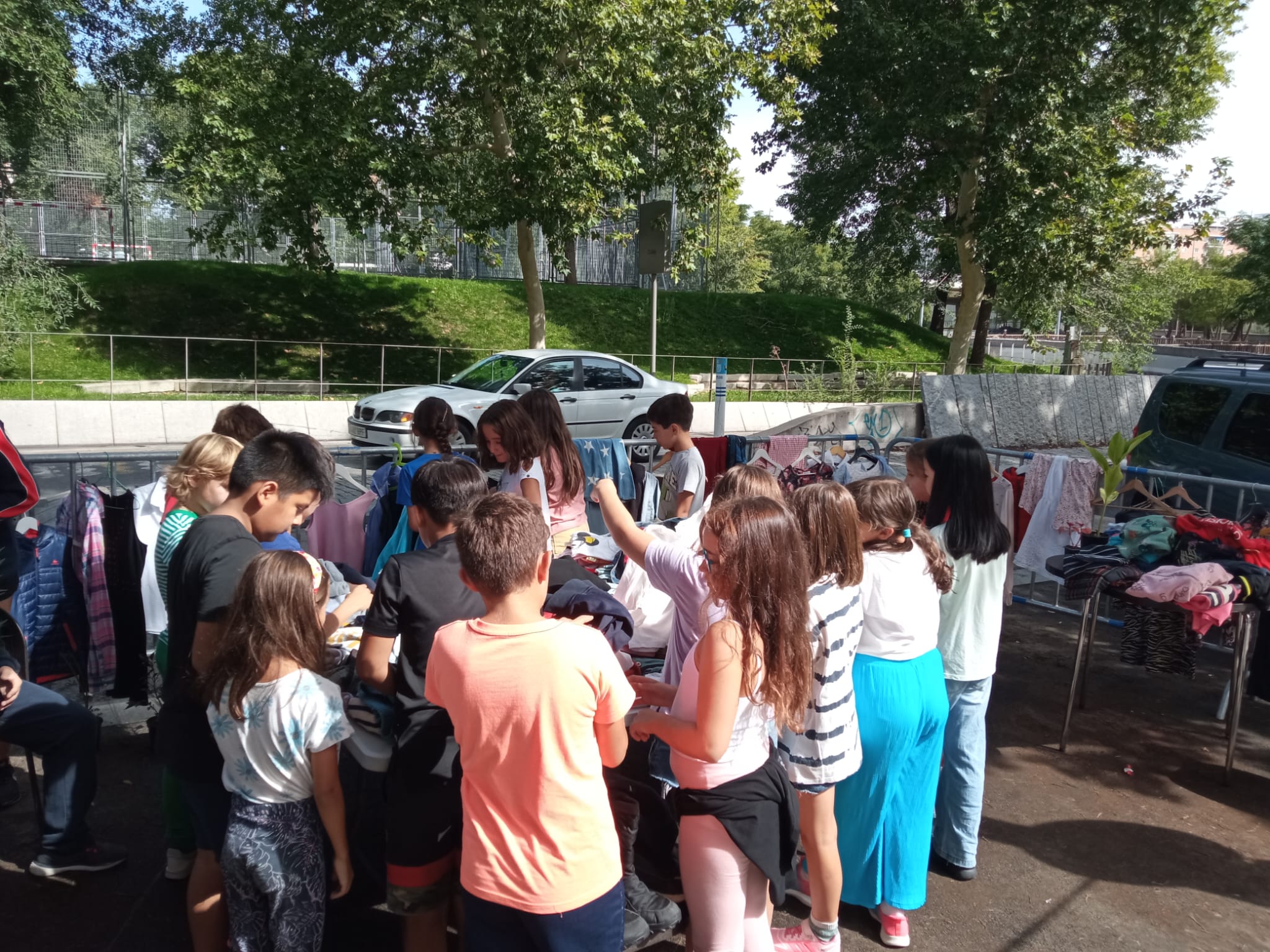 Inauguración del mercadillo