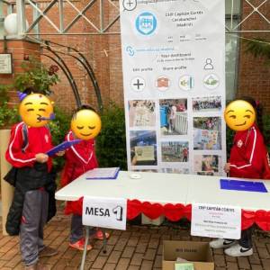 Momento de la feria de muestras