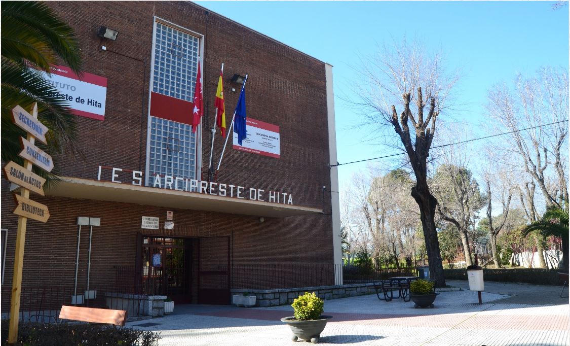 Fachada Instituto de Educación Secundaria (IES) Arcipreste de Hita