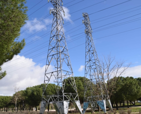 Torres eléctricas